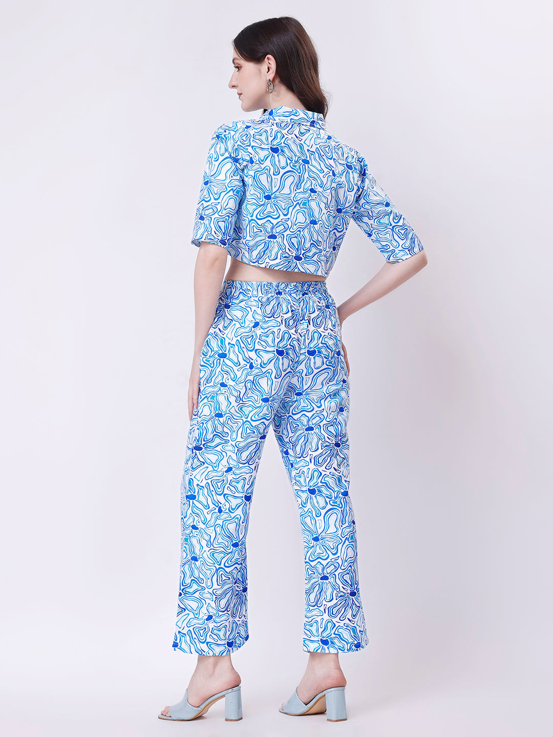 PRETTY BLUE CROP PRINT CO-ORD SET