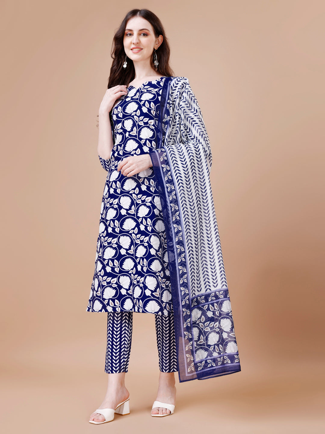 Floral Printed Straight Kurta with Pant and Dupatta (Blue)