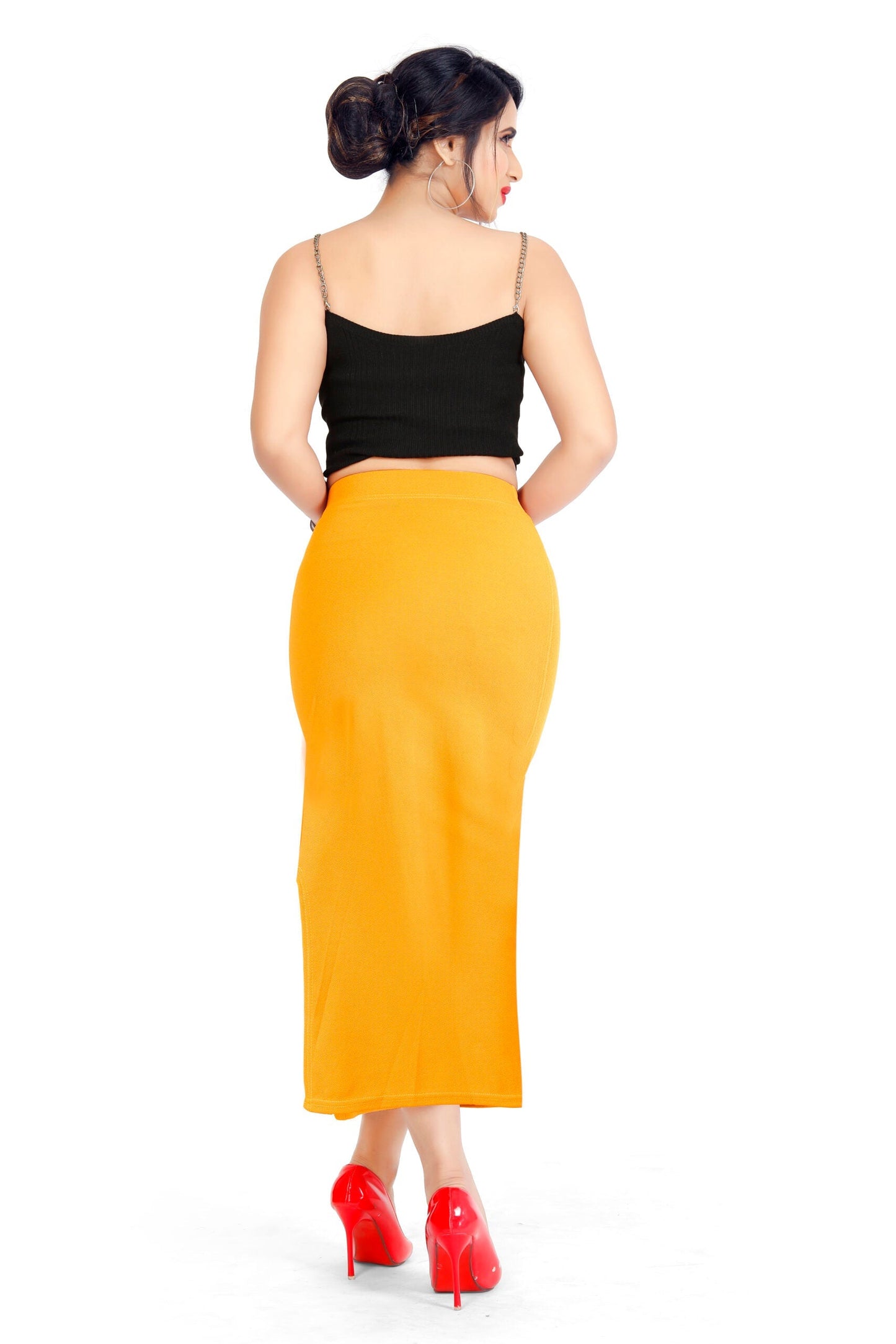 Clozena Mustard Saree Shapewear With Side Slits