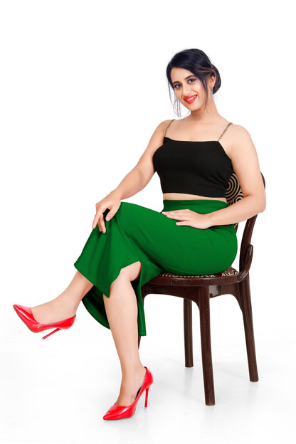 Clozena Green Saree Shapewear With Side Slits