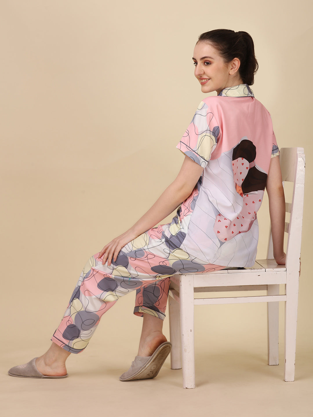 Sleepy Girl Back Printed Pyjama Set | Women's Pyjama Sets Sale