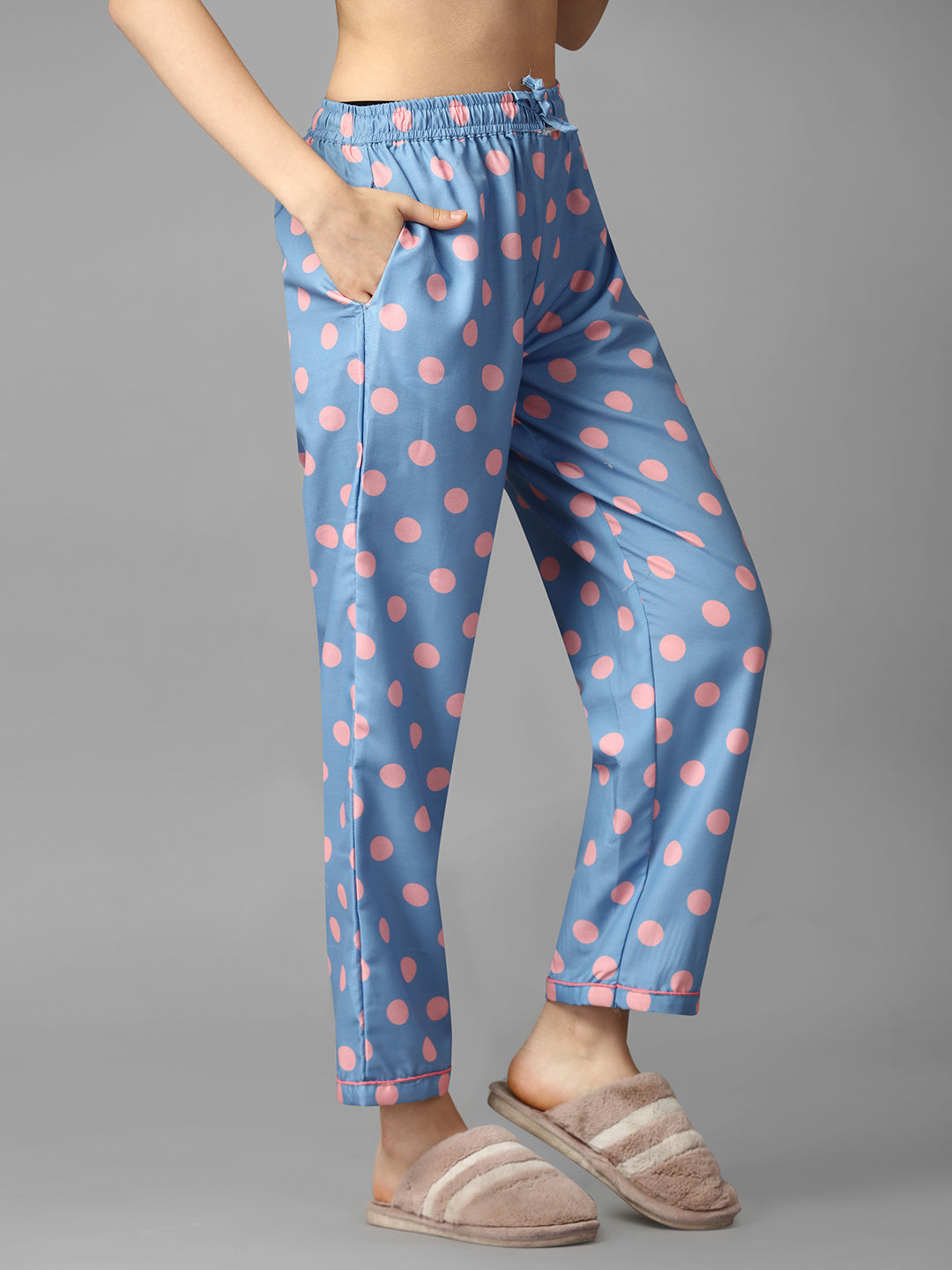 (BOGO) Pink Polka Girl Back Printed Pyjama Set With Free Scrunchies (PACK OF 2)